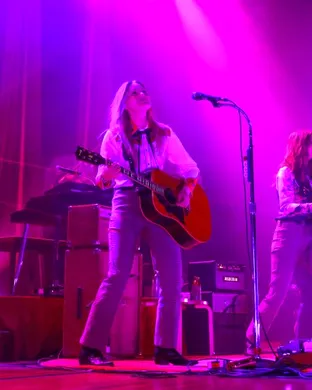 Aly & Aj West Des Moines