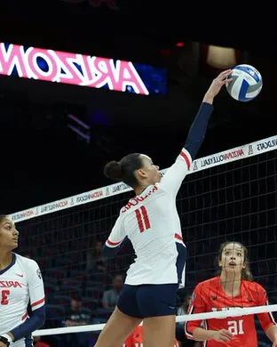 Arizona Wildcats Volleyball Des Moines