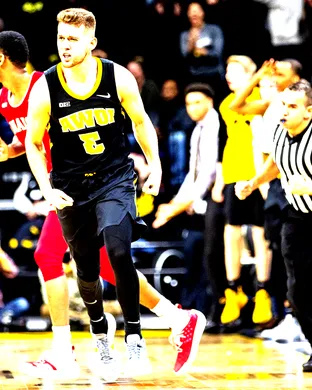 Iowa Hawkeyes Basketball Des Moines
